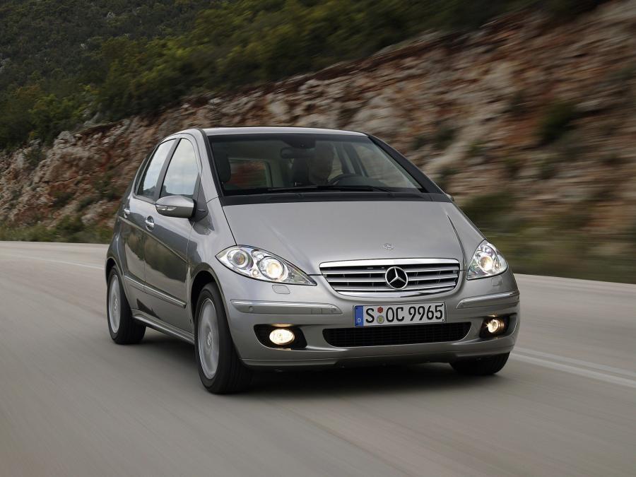  Mercedes-Benz A200 5-Door 2004 года  (фото 3 из 16)
